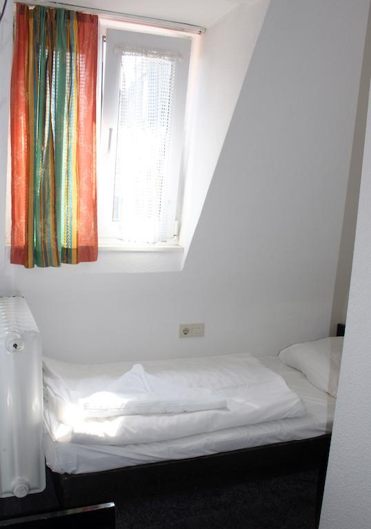 City Hotel Meesenburg Wurzburg Bilik gambar