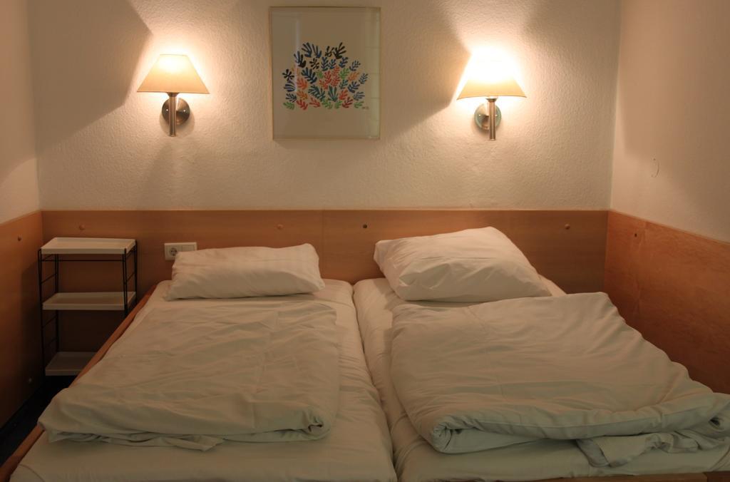 City Hotel Meesenburg Wurzburg Bilik gambar